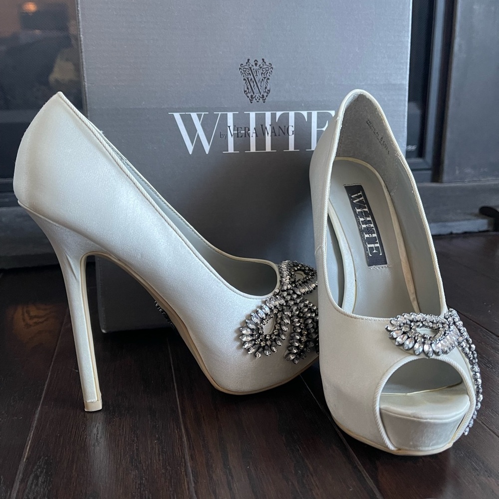 Vera Wang wedding shoes white collection